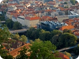 111 - Graz (Kunsthaus e fiume Mur dallo Schlossberg)