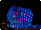 176 - Linz (Ars Electronica Center di notte)