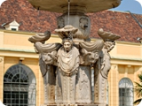 24 - Vienna (Castello di Schönbrunn L'Orangerie)