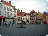 12 - bruges - huidenvettersplein