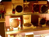 la vetrina dell'hotel sacher